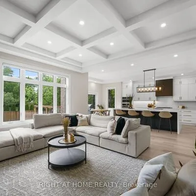 262,&nbsp;Senlac, Willowdale West, Toronto