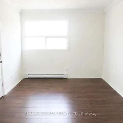 222,&nbsp;Broadway, Mount Pleasant East, Toronto