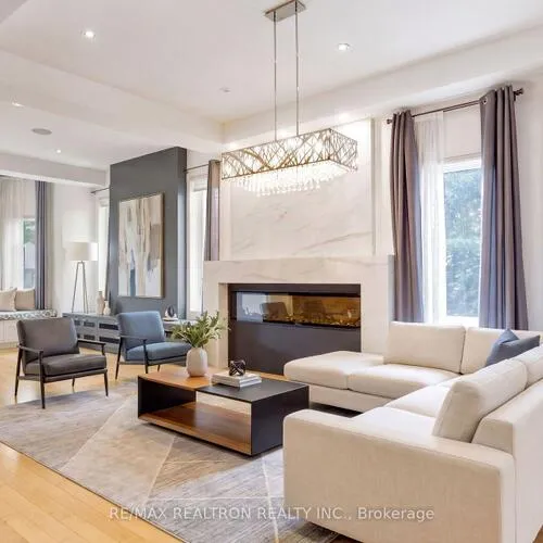 Premium freehold home for sale: 156, Argyle, Trinity-Bellwoods, Toronto