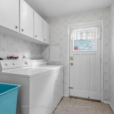 691,&nbsp;Conacher, Newtonbrook East, Toronto