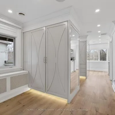 11,&nbsp;Ormsby, Forest Hill South, Toronto