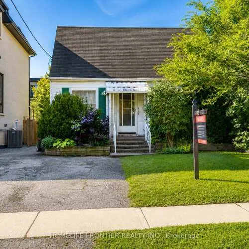 Premium freehold home for sale: 223, Elmwood, Willowdale East, Toronto