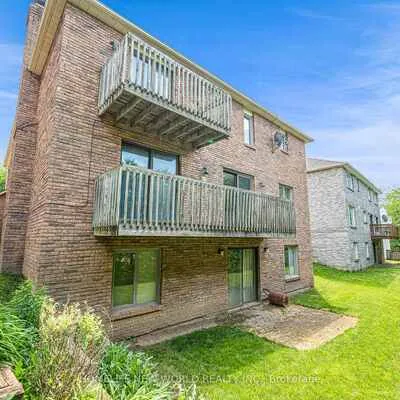 4,&nbsp;Tarbert, Bayview Woods-Steeles, Toronto