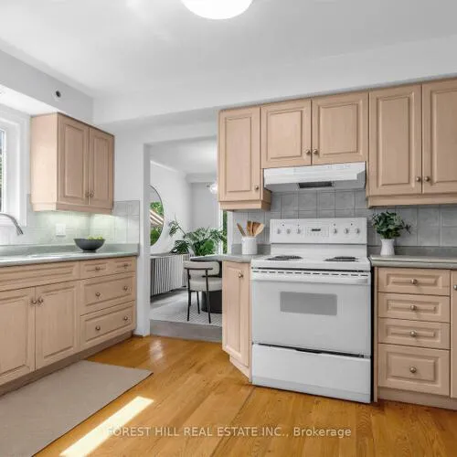 Premium freehold home for sale: 1, Ames, Banbury-Don Mills, Toronto