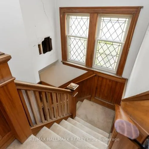 Premium freehold home for sale: 48, Chatsworth, Lawrence Park South, Toronto