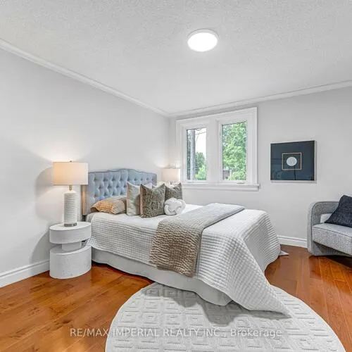 Premium freehold home for sale: 609, Millwood, Mount Pleasant East, Toronto