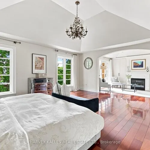 Premium freehold home for sale: 14, Denewood, Banbury-Don Mills, Toronto