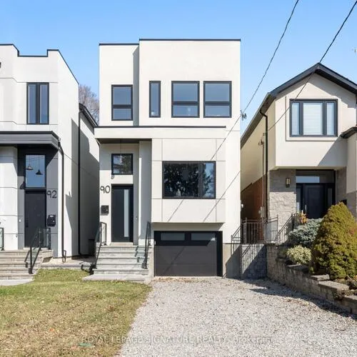 Premium freehold home for sale: 90, Johnston, Lansing-Westgate, Toronto