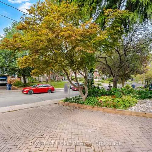 Premium freehold home for sale: 219, Broadway, Mount Pleasant East, Toronto