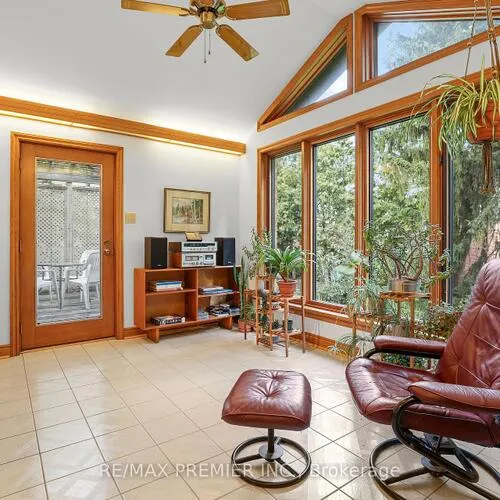 Premium freehold home for sale: 19, Temagami, Newtonbrook East, Toronto