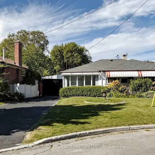 Premium freehold home for sale: 8, Wallbridge, Willowdale West, Toronto