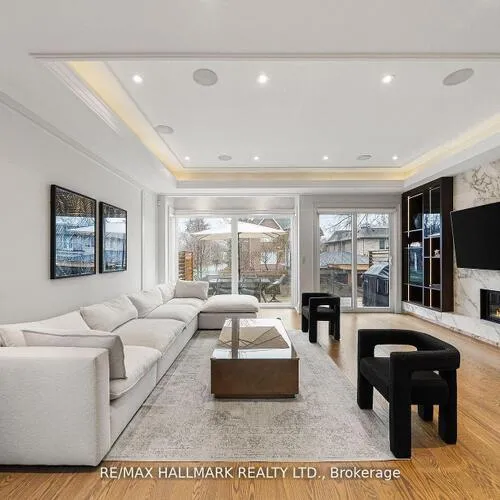 Premium freehold home for sale: 210, Horsham, Willowdale West, Toronto