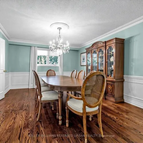 Premium freehold home for sale: 124, Abbeywood, Banbury-Don Mills, Toronto