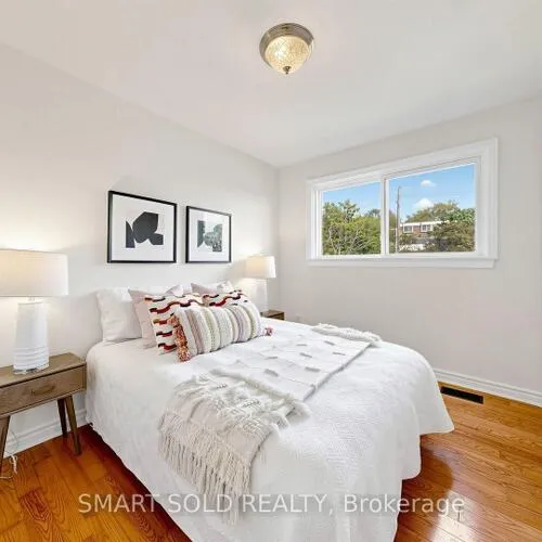 Premium freehold home for sale: 210, Shaughnessy, Don Valley Village, Toronto