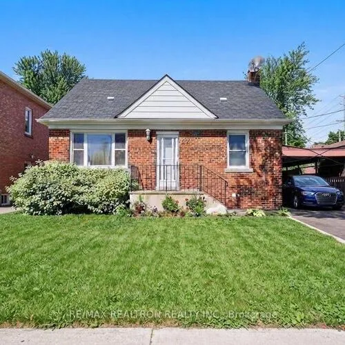Premium freehold home for sale: 72, Hounslow, Willowdale West, Toronto
