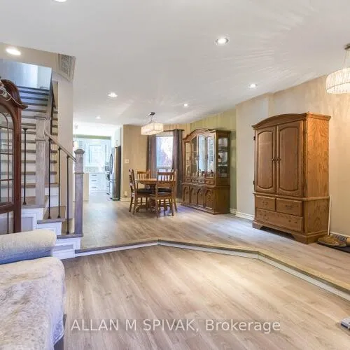 Premium freehold home for sale: 442, Crawford, Palmerston-Little Italy, Toronto
