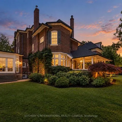 Premium freehold home for sale: 236, Poplar Plains, Casa Loma, Toronto