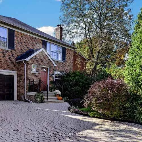 Premium freehold home for sale: 27, Armour, Bedford Park-Nortown, Toronto