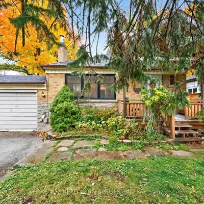 10,&nbsp;Colonial, Cliffcrest, Toronto