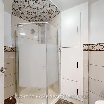 99,&nbsp;Poplar, West Hill, Toronto