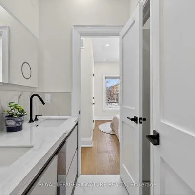 245,&nbsp;Ferris, O'Connor-Parkview, Toronto