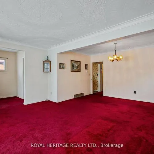 Premium freehold home for sale: 178, Ellendale, Dorset Park, Toronto