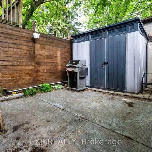 Premium freehold home for sale: 819, Craven, Greenwood-Coxwell, Toronto