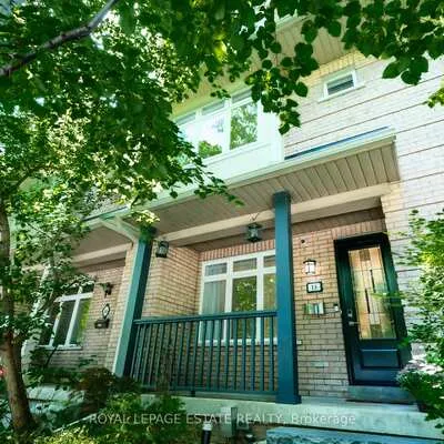 18,&nbsp;Bastedo, Woodbine Corridor, Toronto