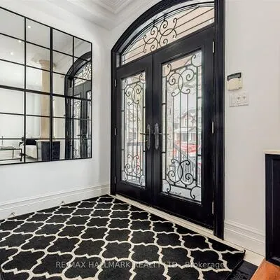 52, Athlone, East York, Toronto