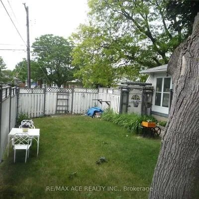 365,&nbsp;Bellamy, Woburn, Toronto