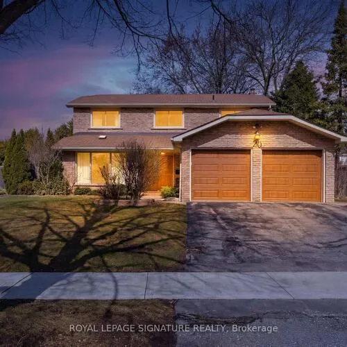 Premium freehold home for sale: 20, Inverary, Tam O'Shanter-Sullivan, Toronto