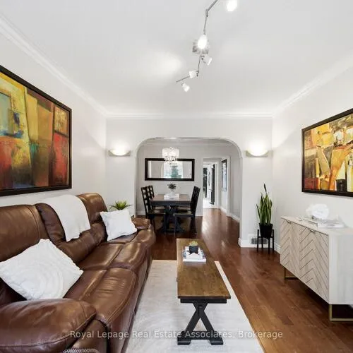 Premium freehold home for sale: 177, CHISHOLM, Woodbine-Lumsden, Toronto