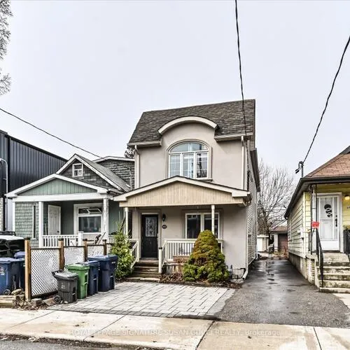 Premium freehold home for sale: 838, Sammon, Danforth Village-East York, Toronto