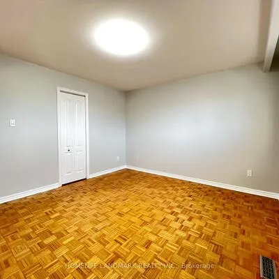 4,&nbsp;Ferncrest, L'Amoreaux, Toronto