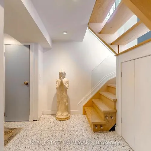 Premium freehold home for sale: 137, Preston, Birchcliffe-Cliffside, Toronto