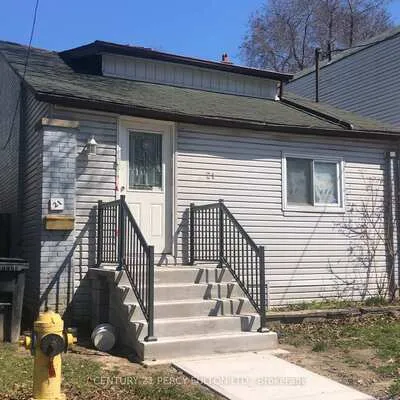 21,&nbsp;Eastdale, Crescent Town, Toronto