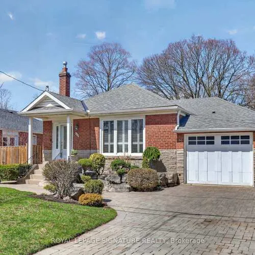 Premium freehold home for sale: 104, Ferris, O'Connor-Parkview, Toronto