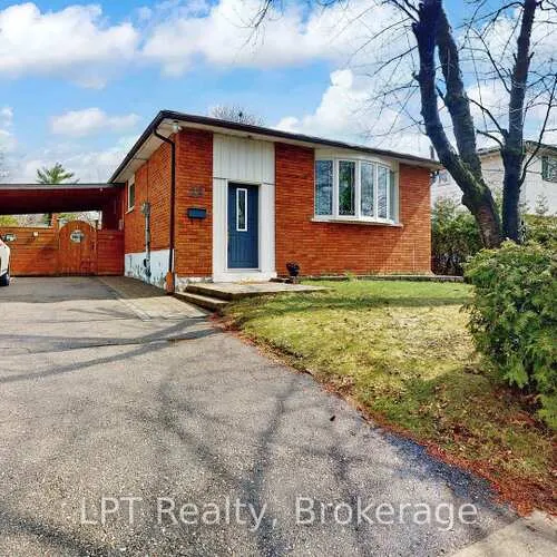 Premium freehold home for sale: 23, Gorsey, Malvern, Toronto