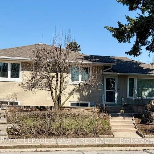 Premium freehold home for sale: 1, Charlemont, Tam O'Shanter-Sullivan, Toronto