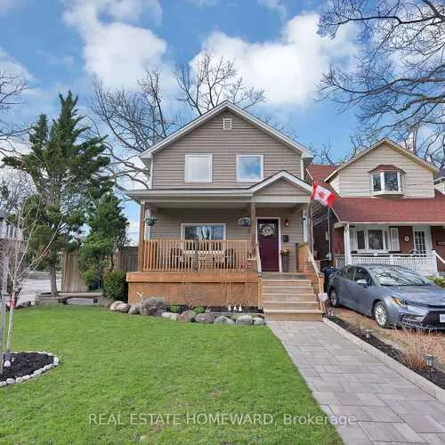 Premium freehold home for sale: 2, Lynn, Birchcliffe-Cliffside, Toronto