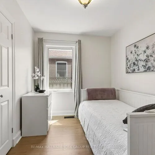 Premium freehold home for sale: 5, Larmere, Clairlea-Birchmount, Toronto