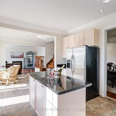 39,&nbsp;Boulderbrook, Rouge E11, Toronto