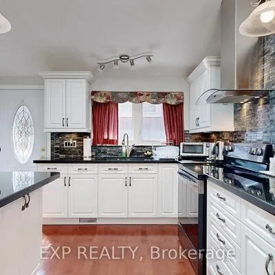 6,&nbsp;Abbottswood, Bendale, Toronto