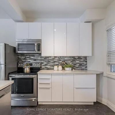 8,&nbsp;Fairford, Greenwood-Coxwell, Toronto
