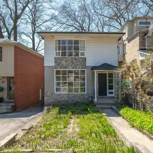 Premium freehold home for sale: 132, Silver Birch, The Beaches, Toronto
