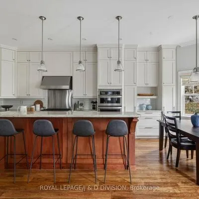 85,&nbsp;Wheeler, The Beaches, Toronto