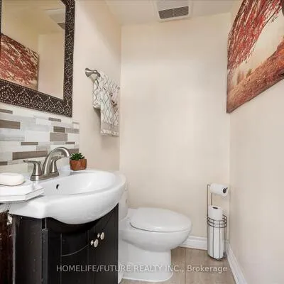 12,&nbsp;Ellendale, Dorset Park, Toronto
