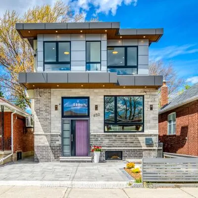 850,&nbsp;Cosburn, East York, Toronto