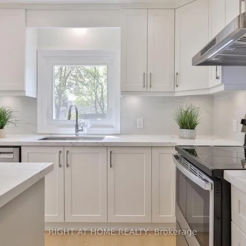 Premium freehold home for sale: 60, Aragon, Tam O'Shanter-Sullivan, Toronto