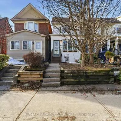 670,&nbsp;Rhodes, Greenwood-Coxwell, Toronto
